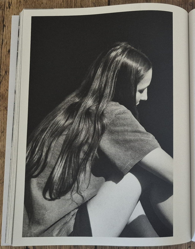 Livre de photographie : « République » de Bérangère Fromont