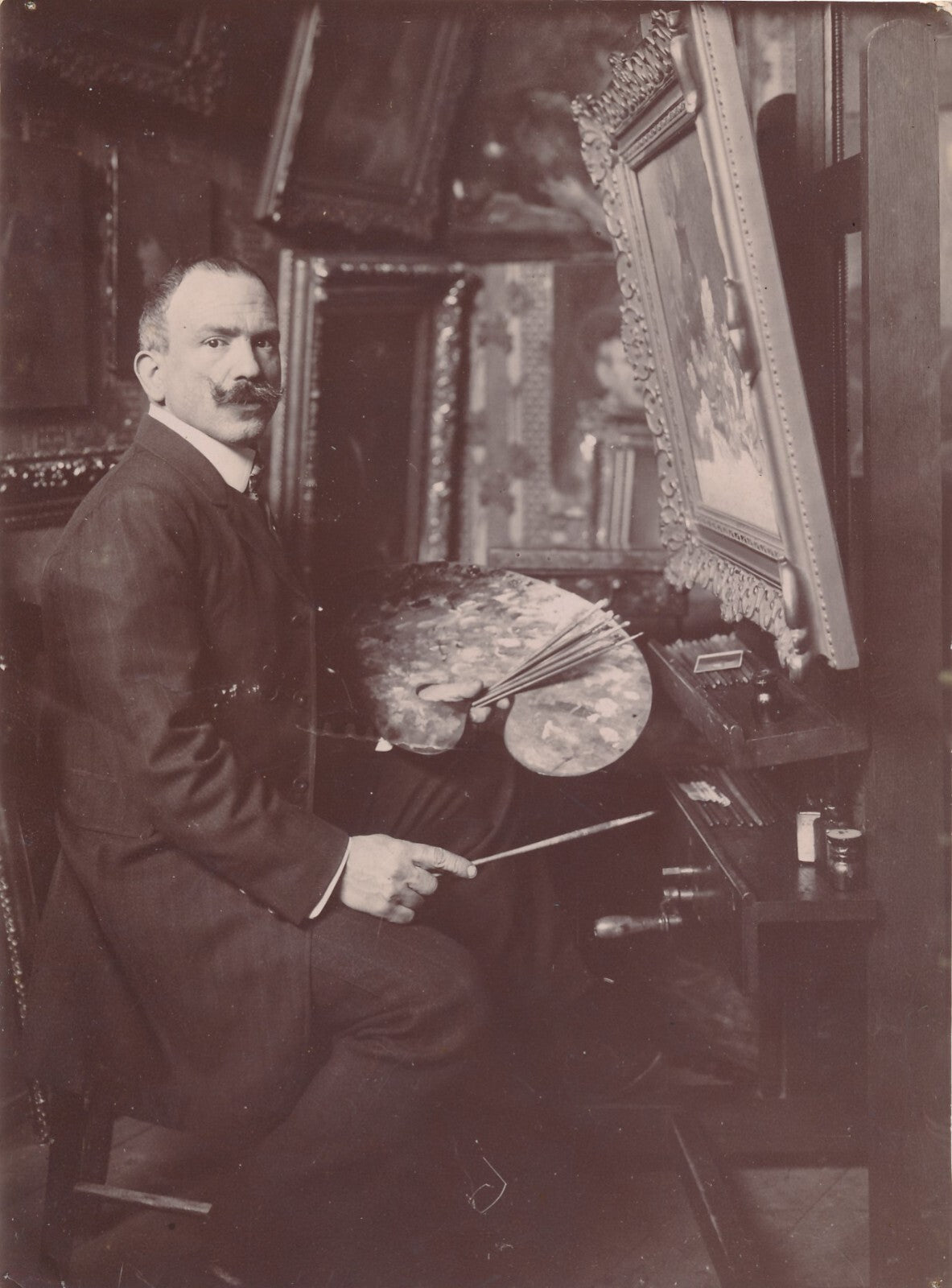 Oeuvres d'art, arts appliqués, ateliers