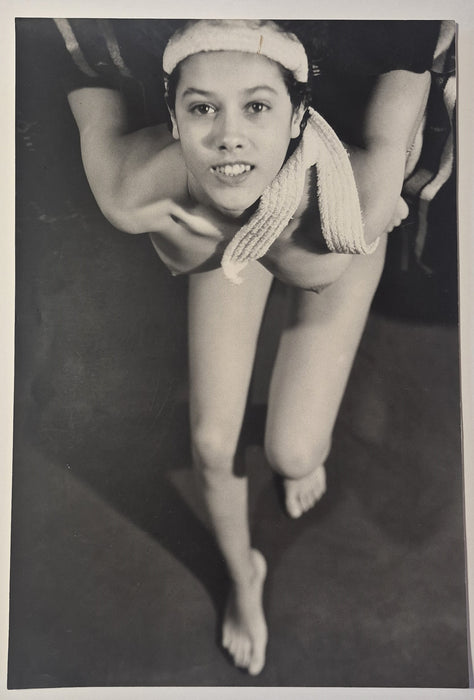 Femme sexy nue position visage photo photographie époque v. 1990