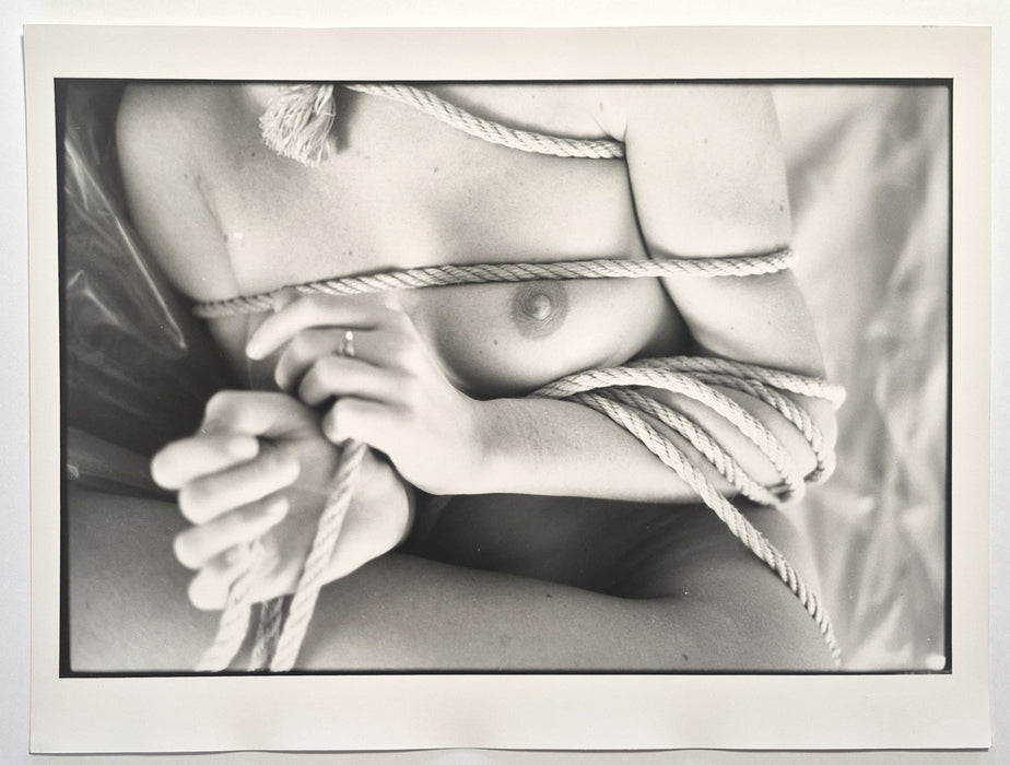 Femme nu bondage cordes photo photographie sexy