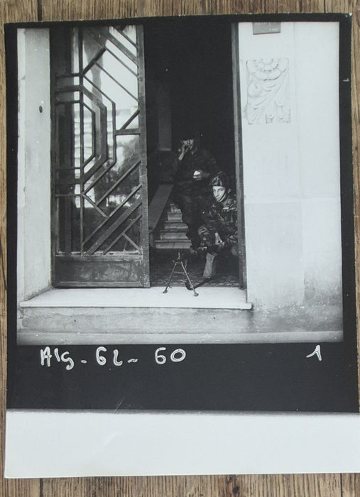 Presse 17 photos Algérie guerre photographie tirages postérieurs v. 1961-1962 OAS