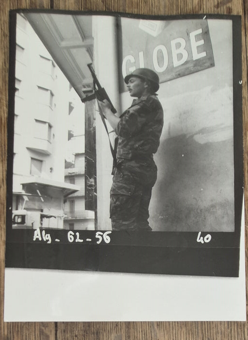 Presse 17 photos Algérie guerre photographie tirages postérieurs v. 1961-1962 OAS