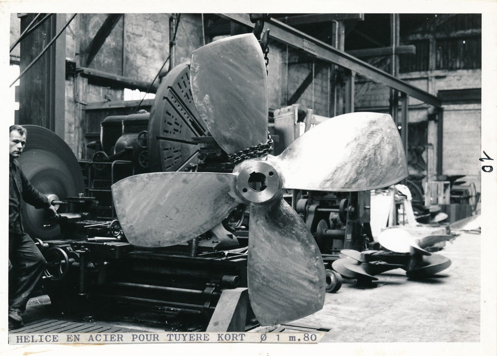 photo 12 Photographies hélice construction façonnage industrie Lot chalutier
