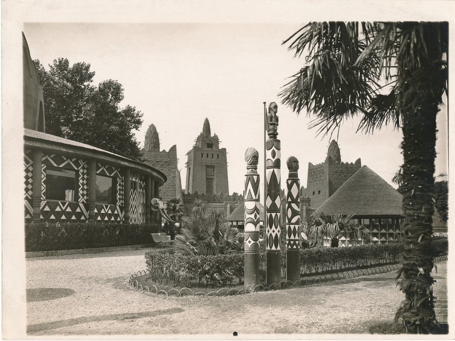 2 photo Paris Exposition coloniale 1931  photographie Angkor Afrique française
