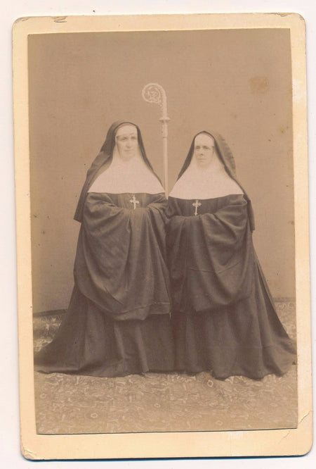 Religion religieuses Occitanie crosse abbatiale photographie photo albumine