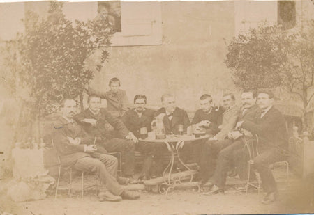 photo Tirage papier albumine tablée table hommes v. 1880