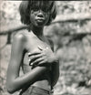 Photographie Jeune fille buste sexy tirage argentique d'époque v. 1980