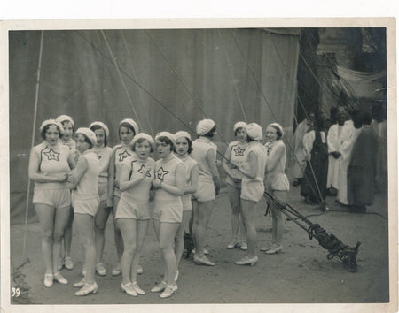 photo girls filles spectacle Vagabonds magnifiques argentique époque v. 1930
