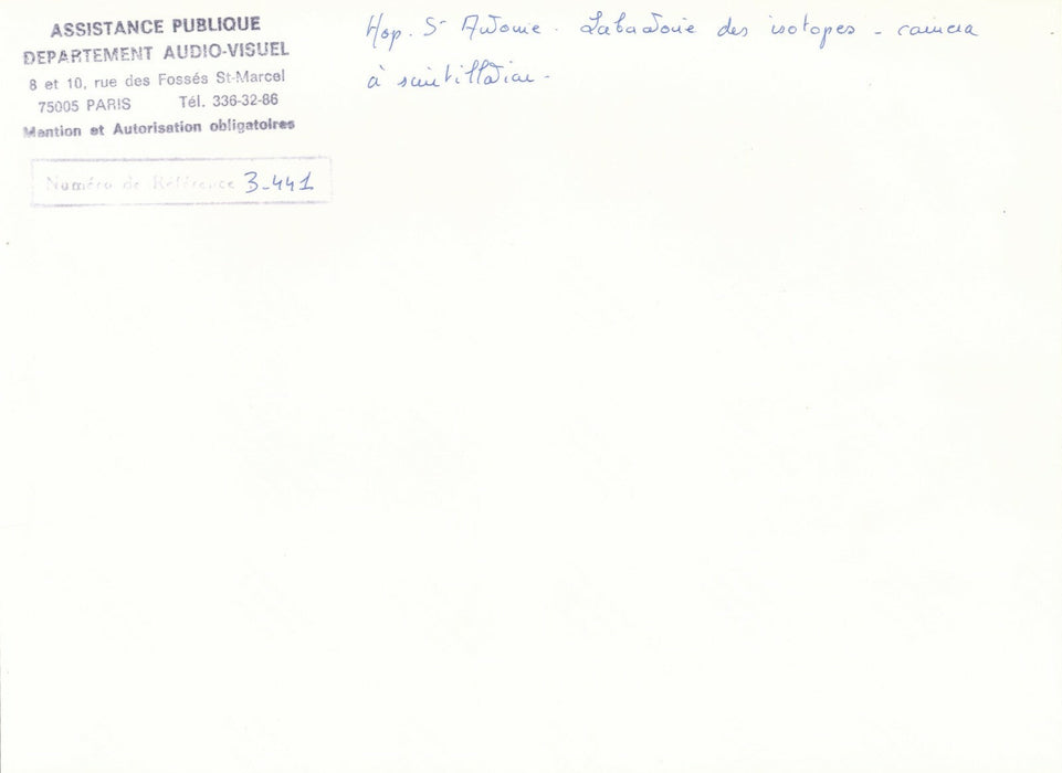 Hôpital Saint Antoine photo couleur v. 1970 laboratoire des isotopes caméra