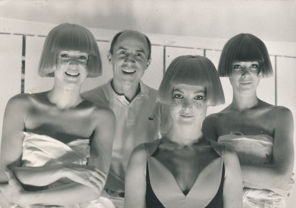 mode  10 photo Saint Laurent (2) Balmain (2) Cardin (3) Courrèges (2) Heim