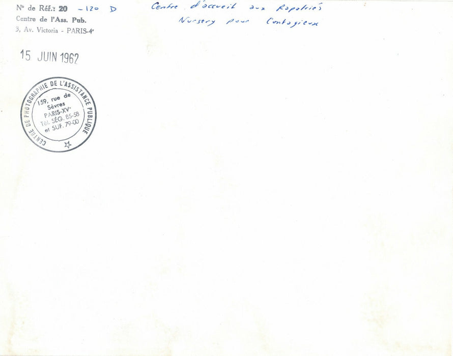 Paris Médecine Algérie accueil aux rapatriés nursery contagieux 1962 photo