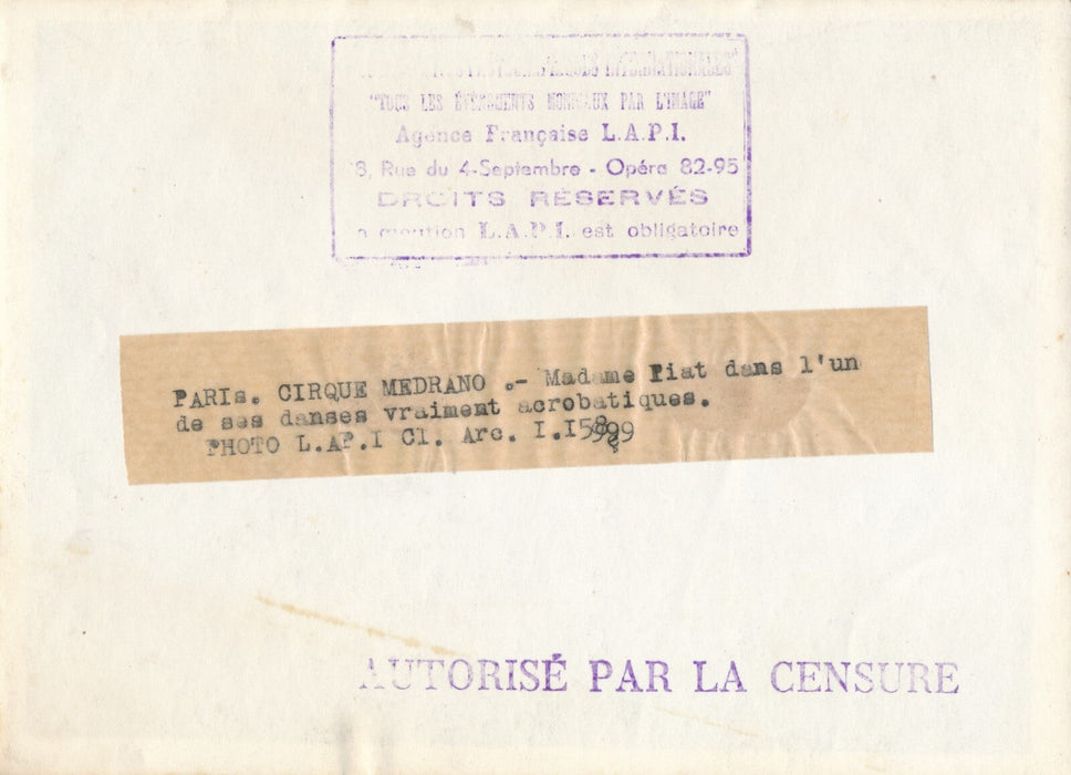 Cirque Médrano numéro danse acrobatique photo photographie v. 1940