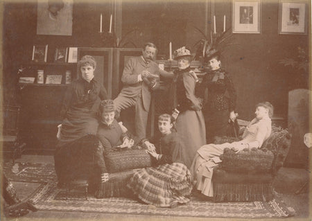 Autoportrait artiste en famille ? photo photographie époque citrate