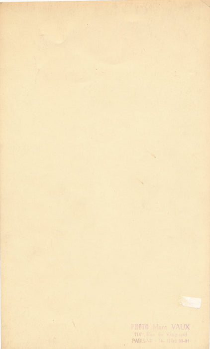 Sculpture Jeune femme aux colombes tirage argentique époque Marc Vaux cachet dos