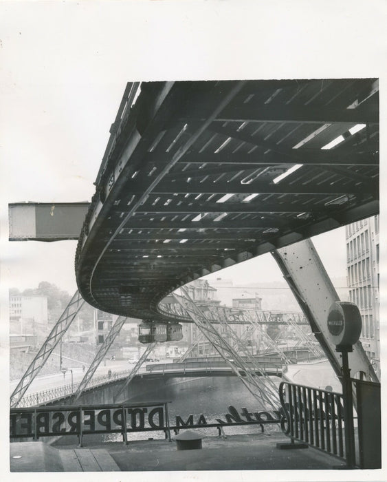 Wuppertal monorail 1959 Allemagne archictecture photo photographie ville