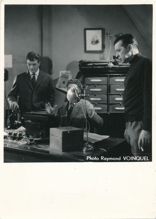 Raymond VOINQUEL 2 photos photographie Sois belle et tais-toi Allégret