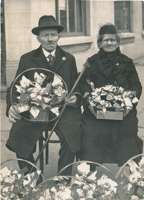 Couple vieux vie sociale fête fleurs photo photographie
