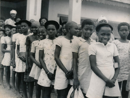 Photo Germaine Krull Afrique Cameroun filles tirage époque 1945