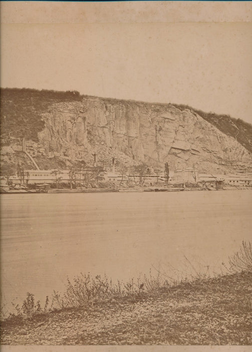 Usines à chaux ciment Lafarge Ardèche photographie Camille Brion Marseille 1878