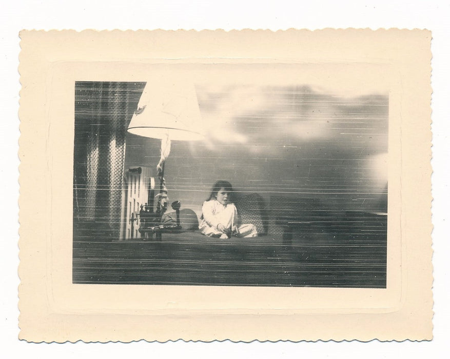 snapshot enfant tirage effets lignes époque amateur Photo regard argentique