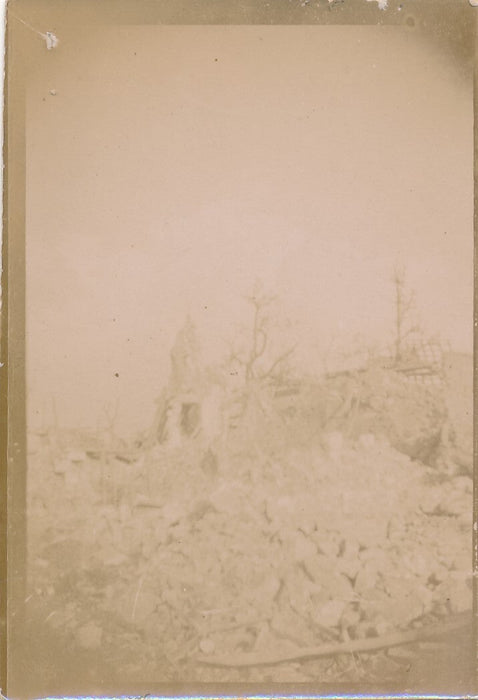 Neuville sur Vaast août 1915 Guerre 1914 militaria 5 photos photographie