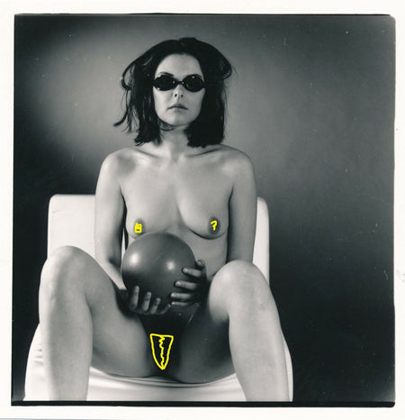 Femme ballon lunettes soleil photo photographie étude corps sexy