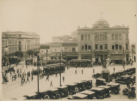 Sao Paulo architecture, immeuble, voitures, tramway photo photographie Brésil
