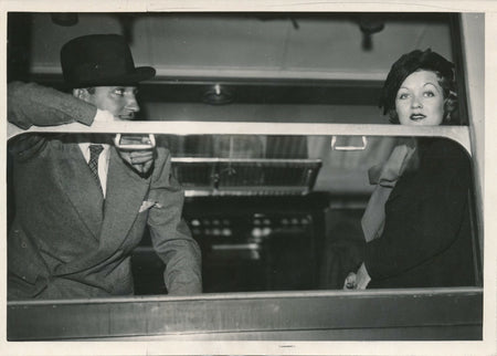 Henry de LA FALAISE Constance BENNETT 1934 photo photographie beau regard 