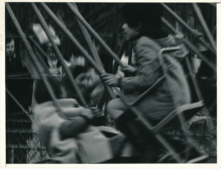 Balançoire années 1960 photo photographie époque mouvement effet