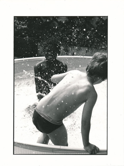 Photographie Enfants blanc et noir eau tirage argentique époque 1993 baryté