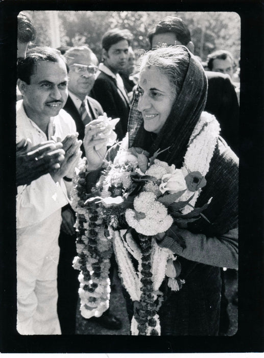 Photographie Indira Gandhi tirage argentique époque fin années 1960 inde