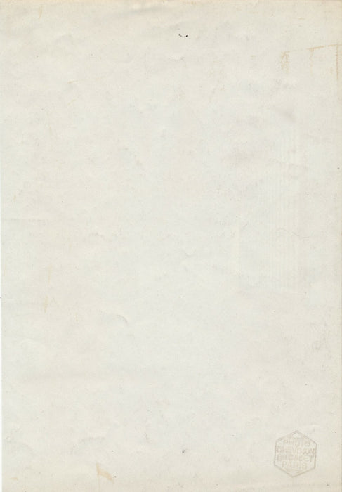 Garage béton voiture photographie argentique époque années 30 vue intérieur