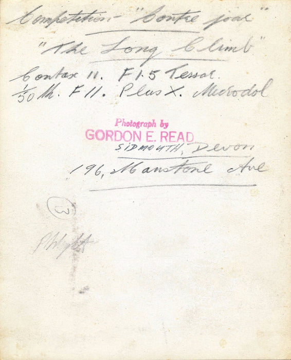 Gordon E Read photographie argentique époque v. 1950 escali poupée contre-jour