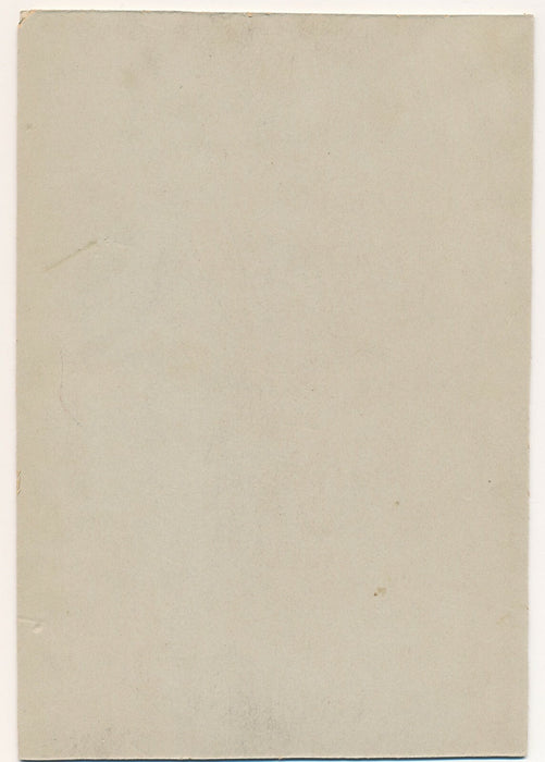 Jeune fille au chapeau et à la rivière, regard photo photographie amateur