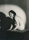 femme sourire ombre tirage argentique époque Ilesco photographie sexy nu