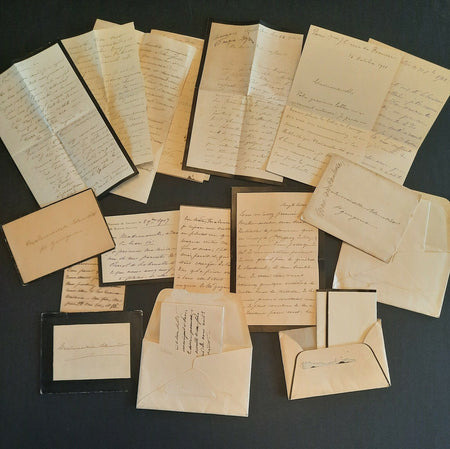 plus de 40 lettres autographes signées à Nathalie BLANCHET écrivaine religion