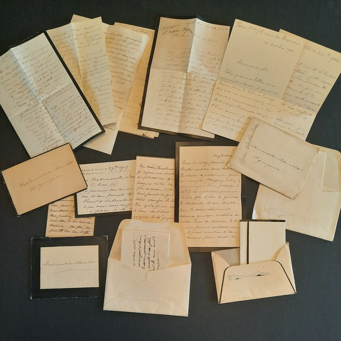 plus de 40 lettres autographes signées à Nathalie BLANCHET écrivaine religion