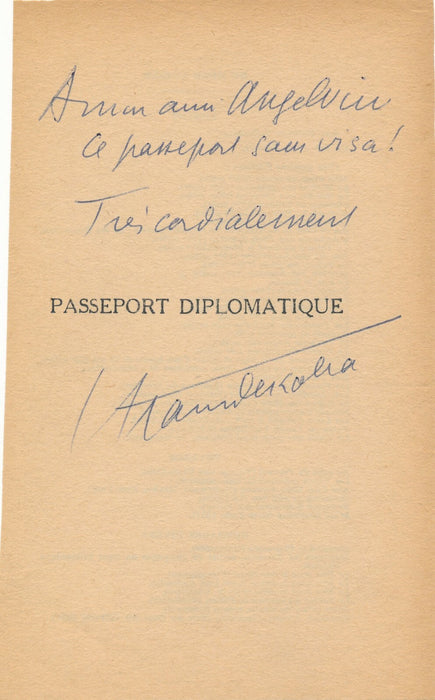 7 dédicaces autographes Conchon Daninos Lévis-Mirepoix Vialar Blancpain