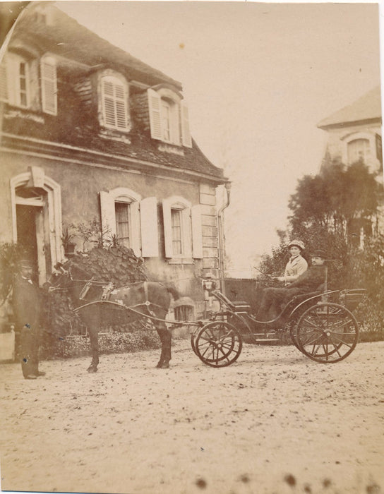 Photo Tirage papier albuminé Homme et femme  carriole voiture à cheval v. 1880