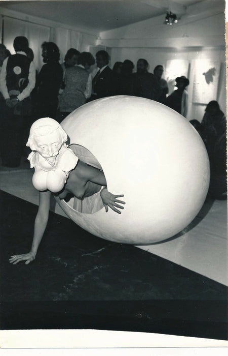 KRASNO Performance Salon Automne 2 photos photographie 1972 Graziella Martinez