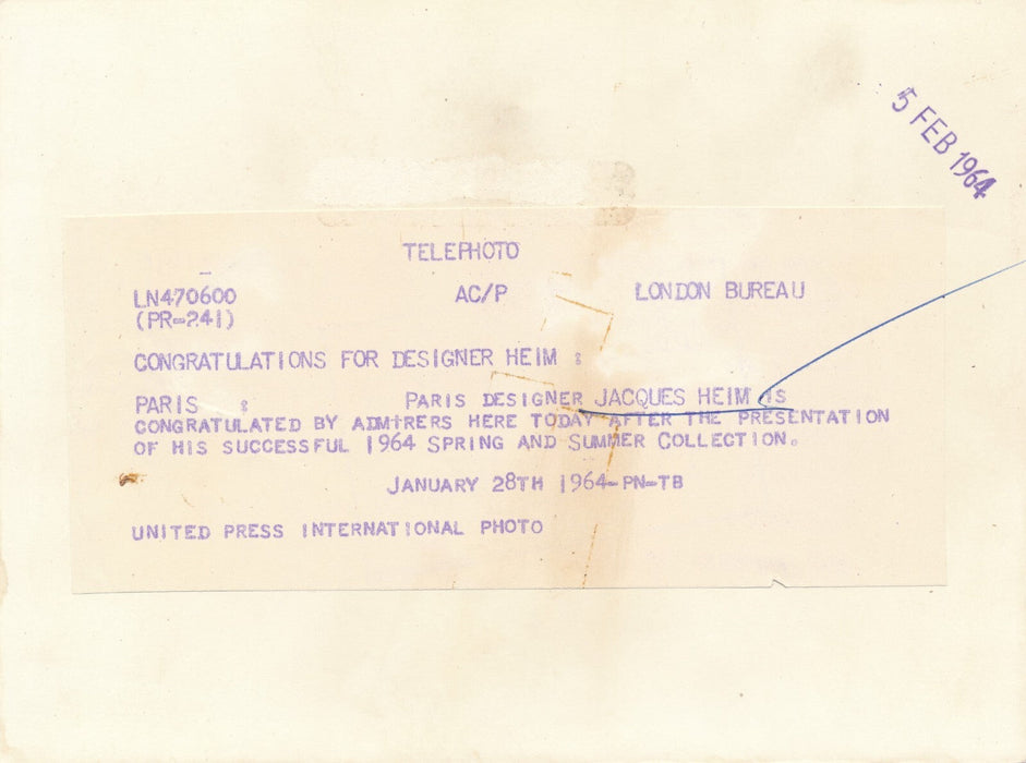 mode  10 photo Saint Laurent (2) Balmain (2) Cardin (3) Courrèges (2) Heim