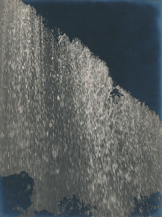 Fontaine nuit vers 1930 photo photographie eau vintage