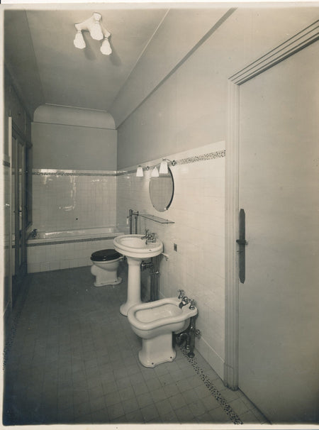 Design intérieur salle d eau photo photographie lavabo bidet baignoire v. 1930