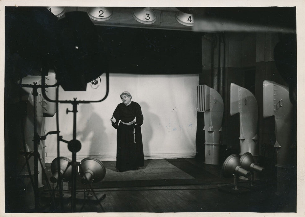 TÉLÉVISION premier poste émetteur 103 rue de Grenelle 1935 photo photographie