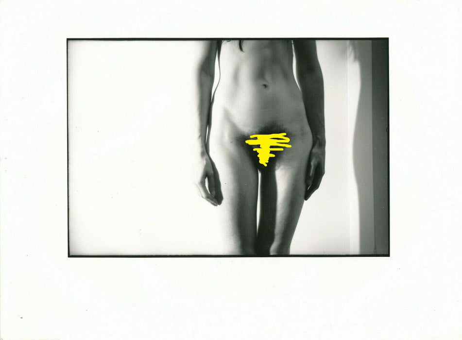 Photo ventre poil hairy tirage argentique papier RC v. 1980