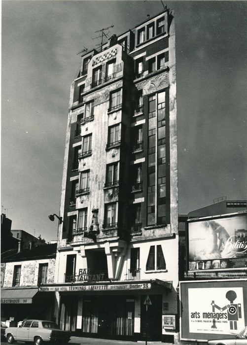 URBANISME PARIS 1977 photographie époque 235 rue Lafayette anonyme