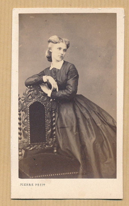 Christine NILSSON chanteuse opéra albumine cdv photo photographie Pierre Petit