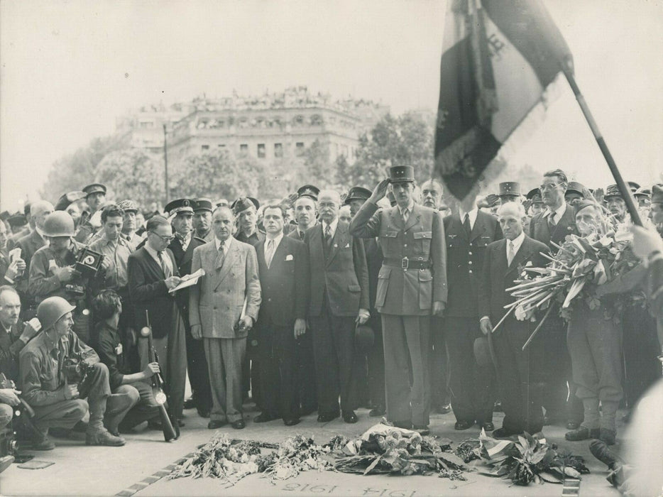 Paris militaire Général de GAULLE, Libération de Paris hommage photographie