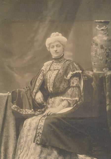 Portrait femme bijoux mode photo photographie Eugène Pirou albumine