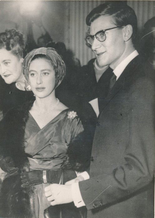 mode  10 photo Saint Laurent (2) Balmain (2) Cardin (3) Courrèges (2) Heim